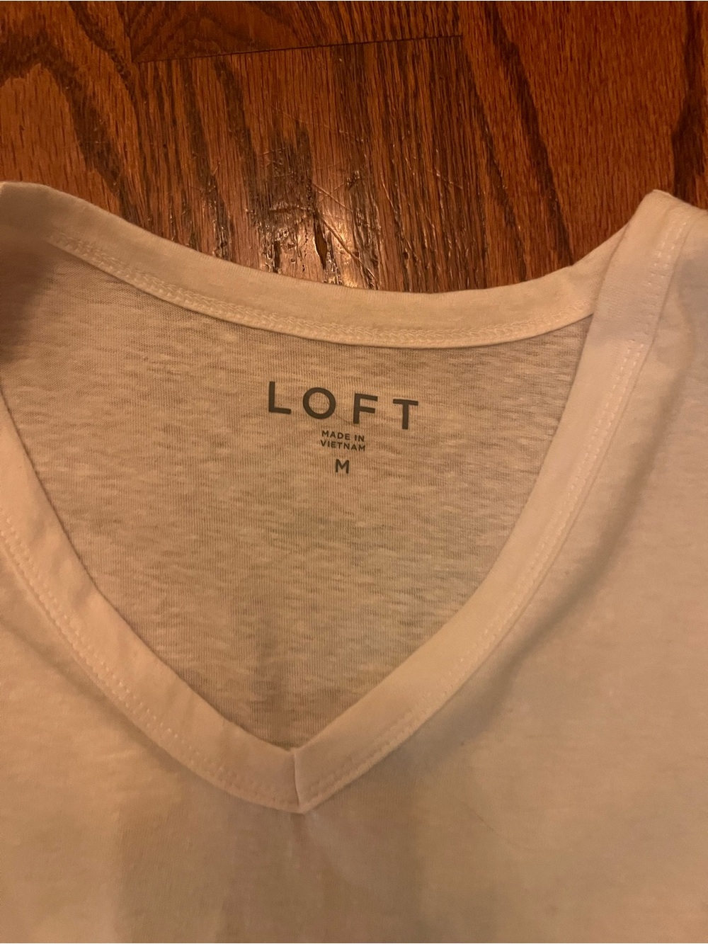 LOFT V-Neck Flutter Sleeve Top - womens medium - Picture 2 of 2